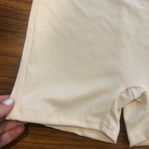 🌸BOGO🌸 Amazon workout set - Picture 3 of 6